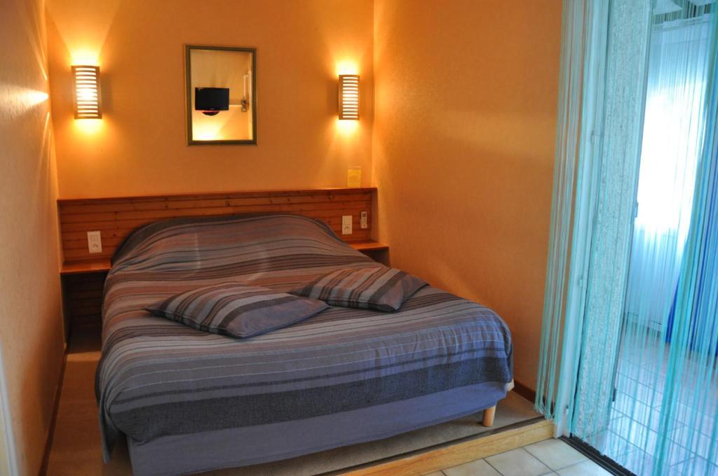 La Cigaliere Otel Le Beausset Oda fotoğraf
