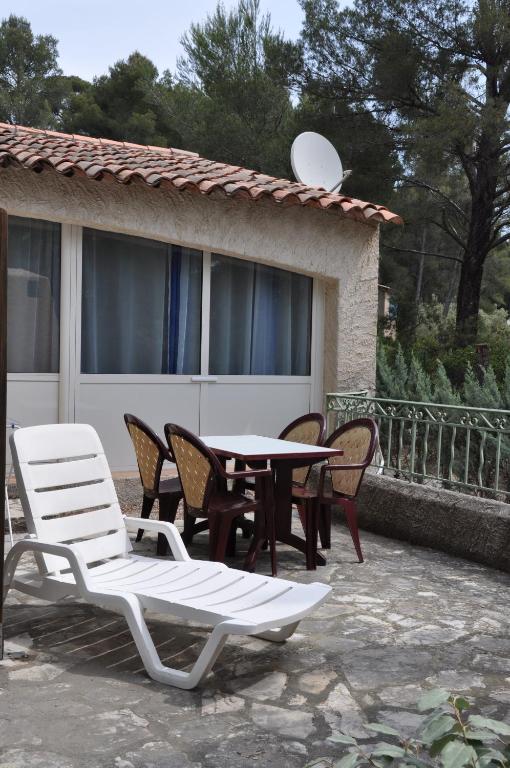 La Cigaliere Otel Le Beausset Oda fotoğraf