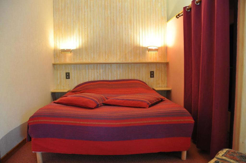 La Cigaliere Otel Le Beausset Oda fotoğraf
